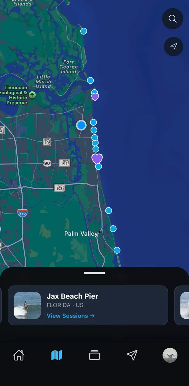 El mapa en la app, con spots a lo largo de la costa